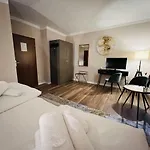 Отель Hotel Balticpetite