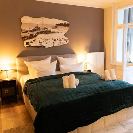 Garni Balticpetite ホテル ゼーバート・ヘリングスドルフ